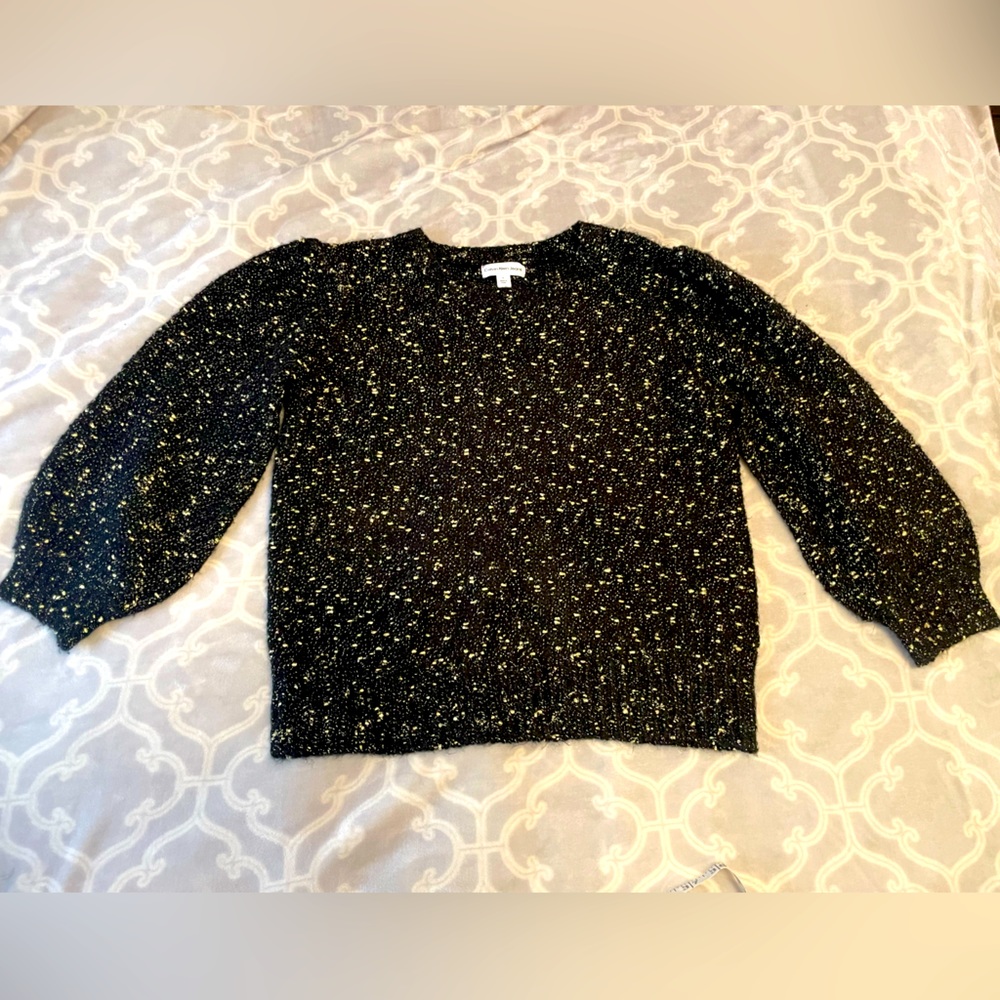 Calvin Klein women’s sweater size medium.  Black and shimmery gold.